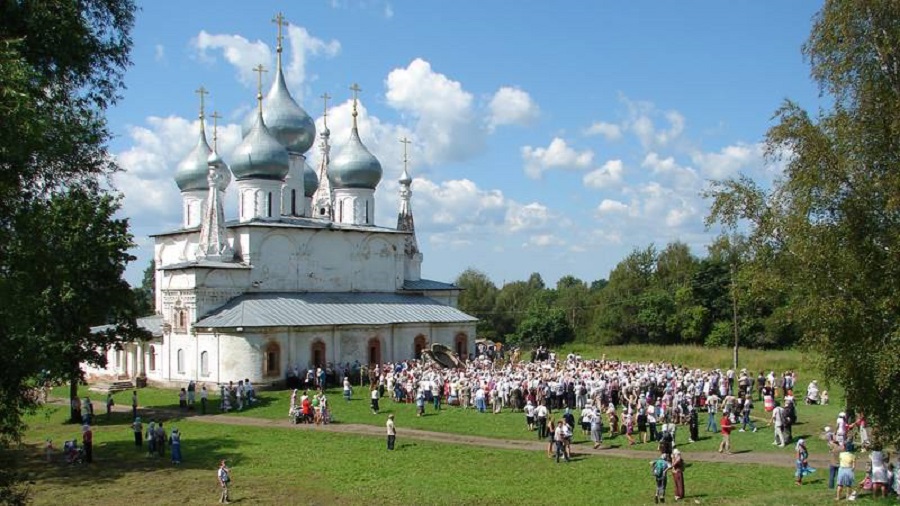 Крестовоздвиженский собор город Тутаев